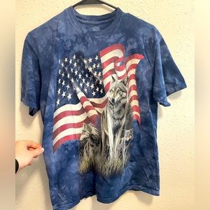 Wolf American Flag Vintage Tee